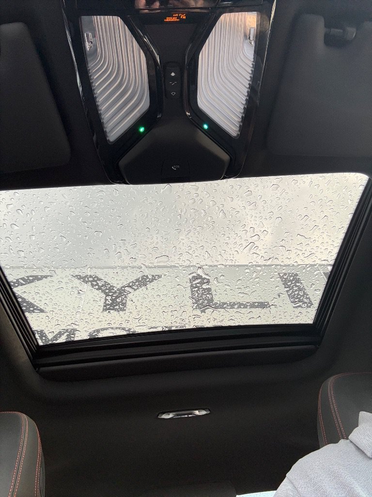 Used 2019 BMW 330i Sedan w/ Convenience Package RWD image 18