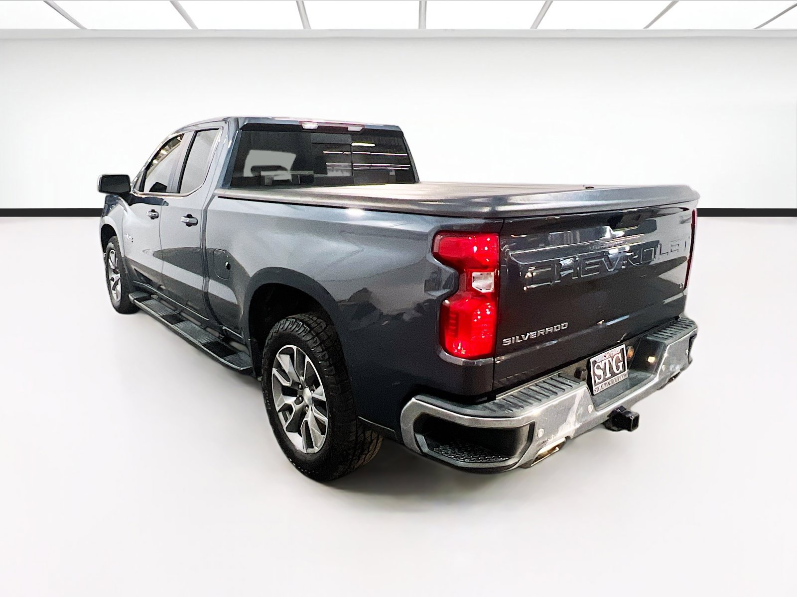 Used 2019 Chevrolet Silverado 1500 LT w/ Texas Edition AWD/4WD image 6