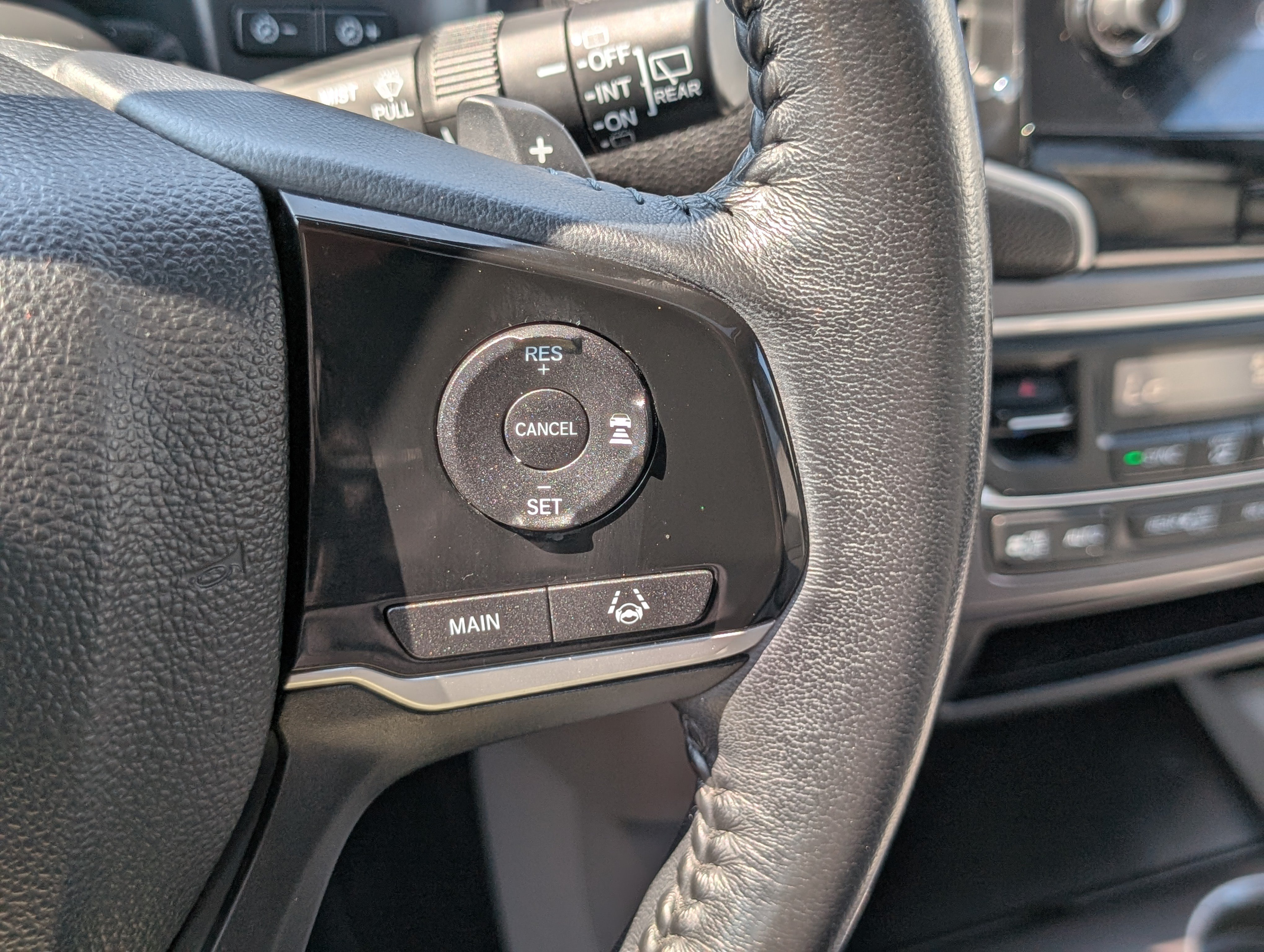 Used 2022 Honda Pilot EX-L image 25