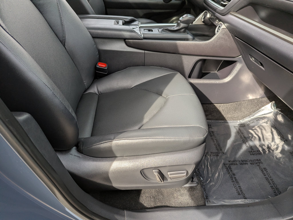 Used 2025 Toyota Grand Highlander AWD image 35