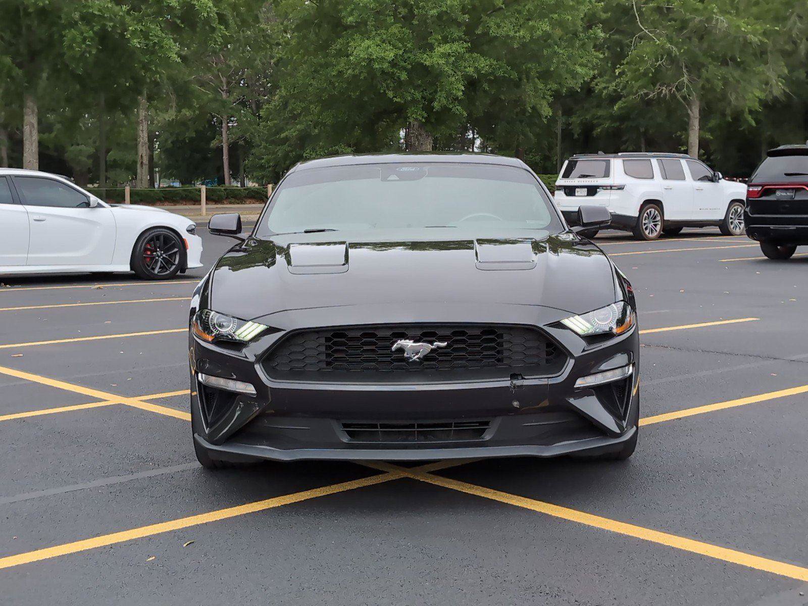 Used 2022 Ford Mustang Premium w/ Equipment Group 201A RWD image 10