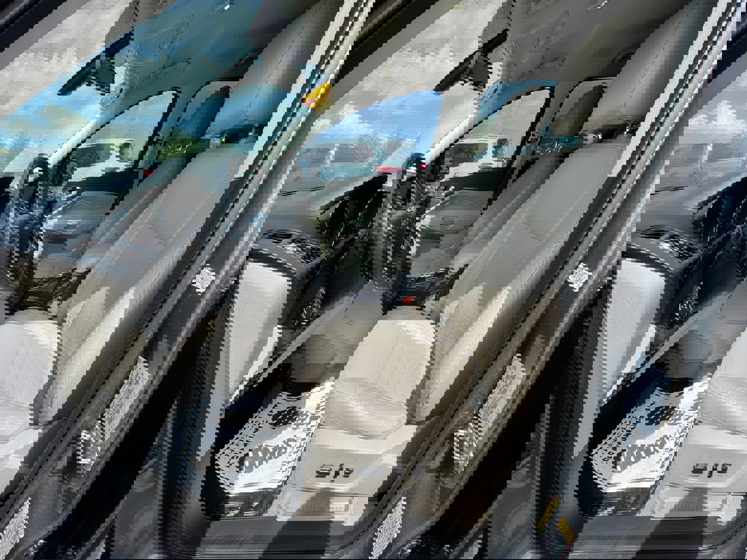 Used 2014 Ford Escape Titanium w/ Equipment Group 401A image 14