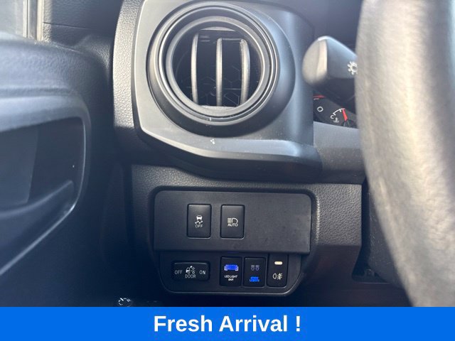 Used 2023 Toyota Tacoma SR AWD/4WD image 8