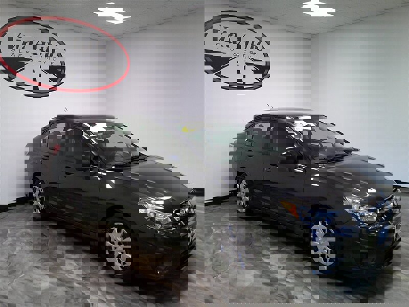 Used 2013 Subaru Impreza 2.0i image 2