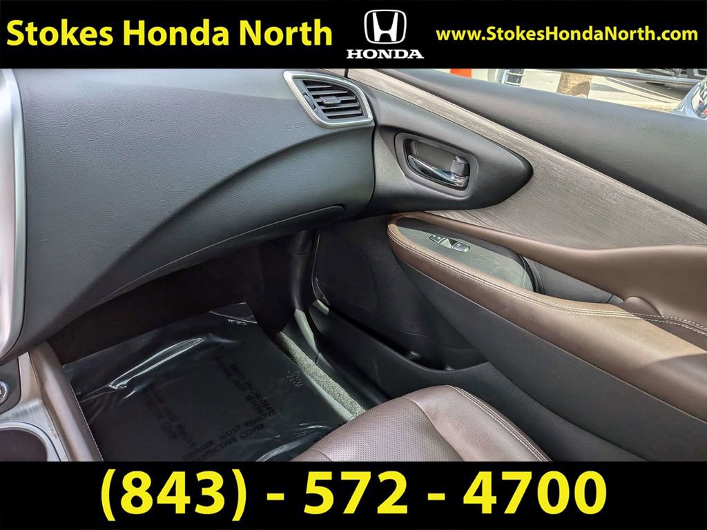 Used 2015 Nissan Murano Platinum w/ Cargo Package FWD image 24