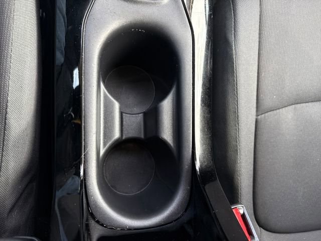 Used 2021 Toyota Corolla LE image 28