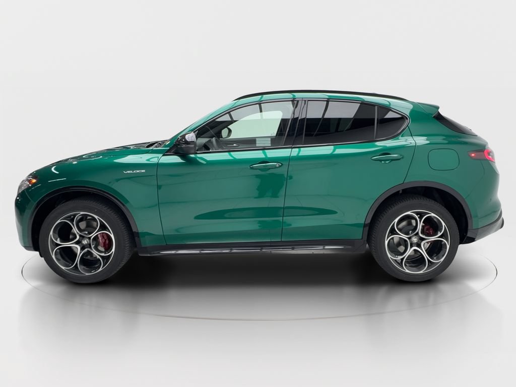 New 2026 Alfa Romeo Stelvio Sprint w/ Convenience Package AWD/4WD image 6