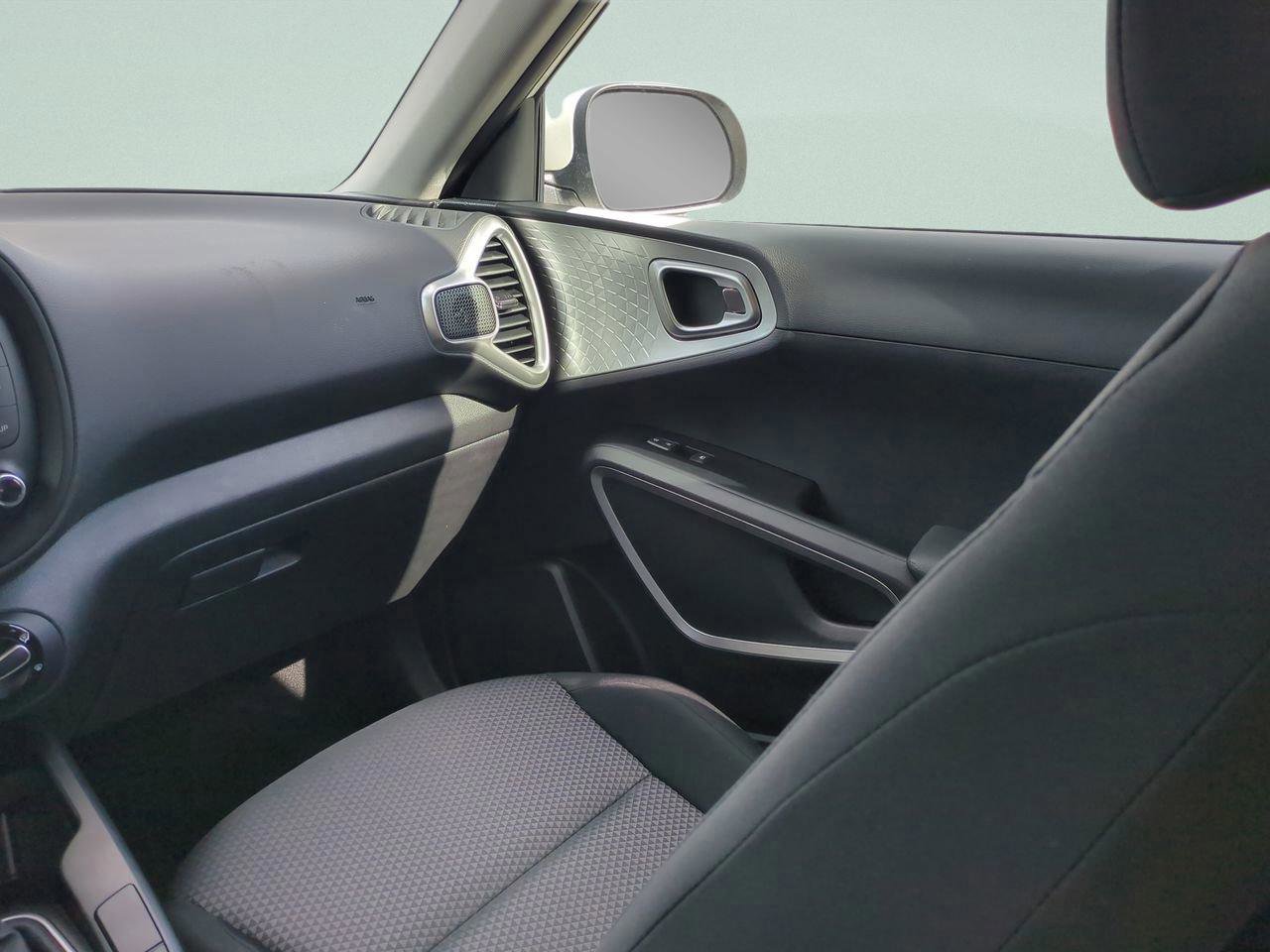 New 2025 Kia Soul LX image 21