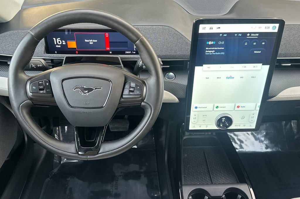 Used 2021 Ford Mustang Mach-E Premium image 12