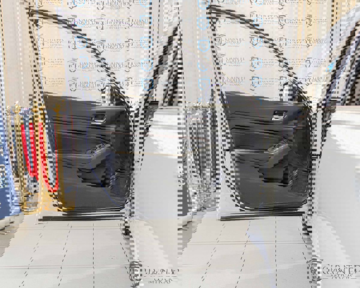 Used 2019 Nissan Altima 2.5 SR w/ SR Premium Package image 30