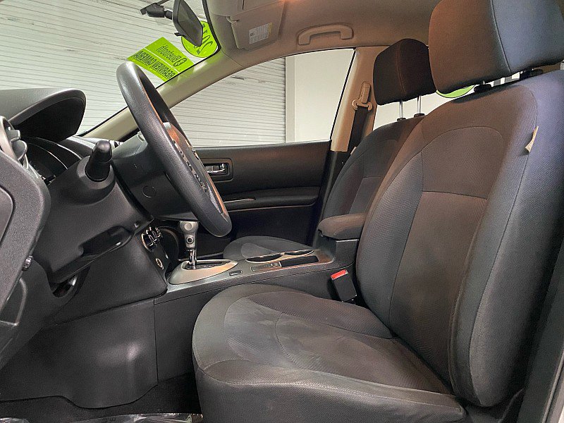 Used 2015 Nissan Rogue S w/ Convenience Package image 11