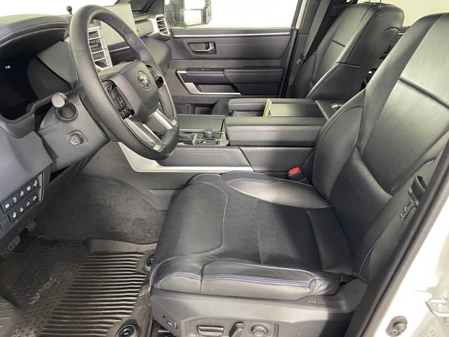 Used 2022 Toyota Tundra Platinum w/ Advanced Package AWD/4WD image 2