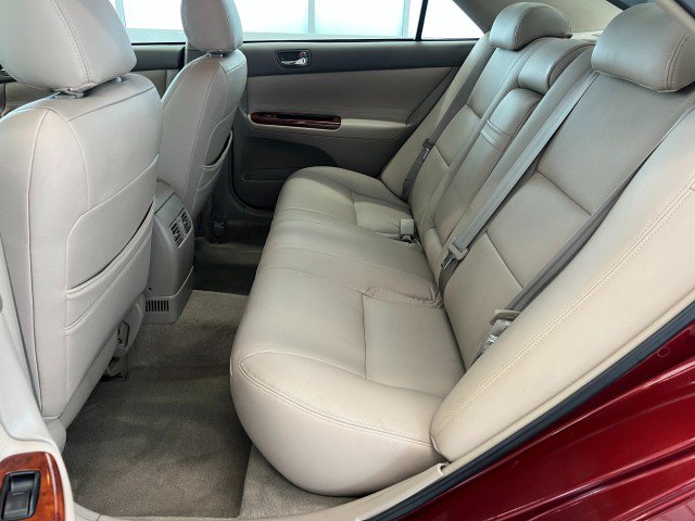 Used 2002 Toyota Camry XLE FWD image 28