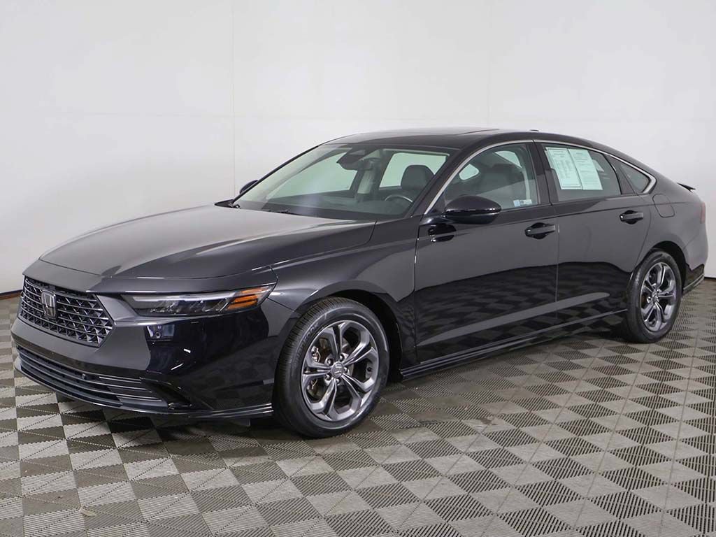 Used 2024 Honda Accord EX-L image 8
