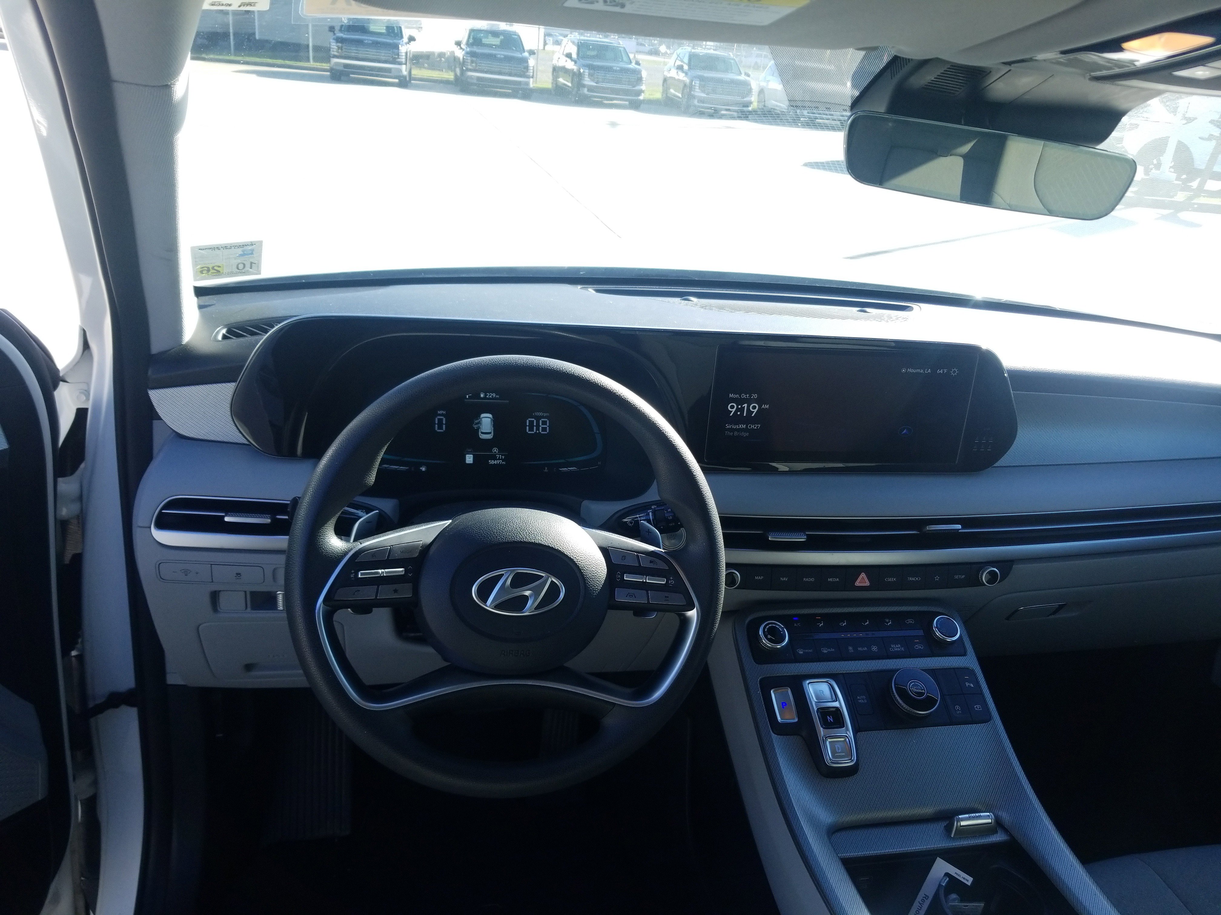 Used 2023 Hyundai Palisade SE w/ Cargo Package image 18