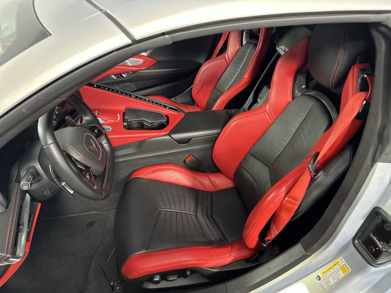 Used 2021 Chevrolet Corvette Stingray Premium Cpe w/ Z51 Performance Package RWD image 9