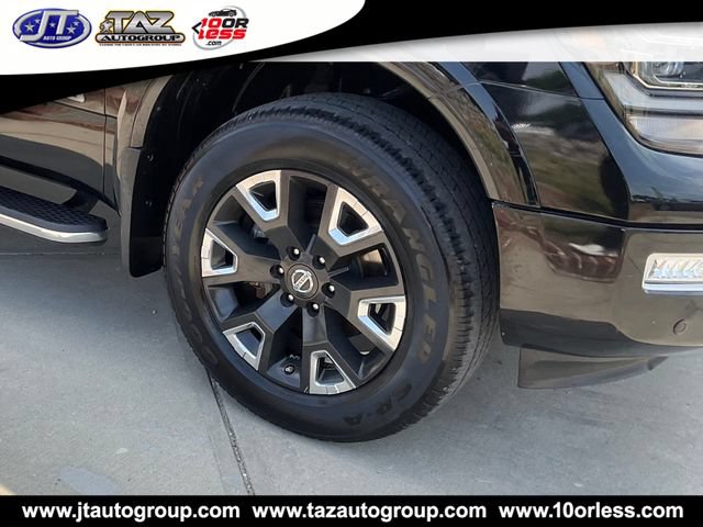 Used 2020 Nissan Titan Platinum Reserve w/ Moonroof Package AWD/4WD image 9