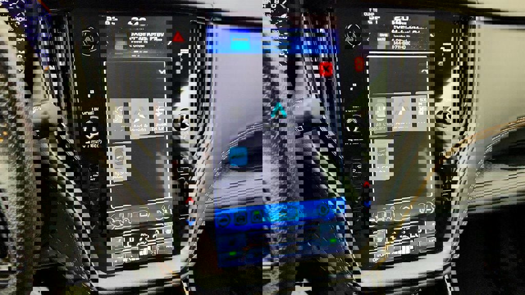 Used 2023 Subaru Outback Wilderness AWD/4WD image 18