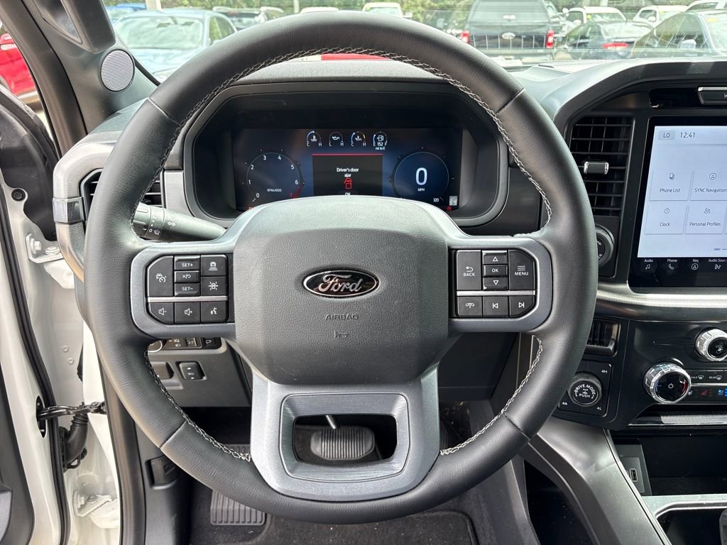Certified 2025 Ford F150 Lariat w/ Equipment Group 501A Mid image 17
