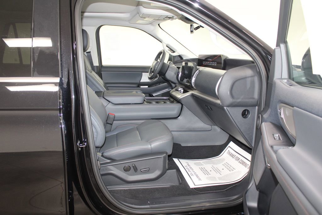 New 2025 Ford Expedition Max Active image 31