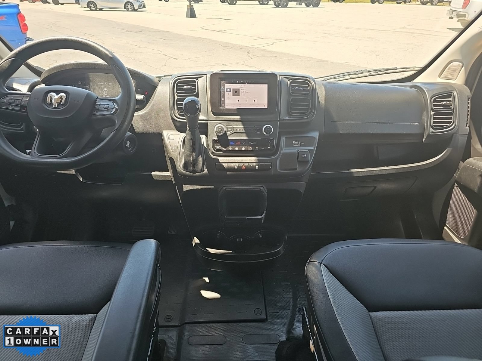 Used 2025 RAM ProMaster 2500 w/ Convenience Group FWD image 17