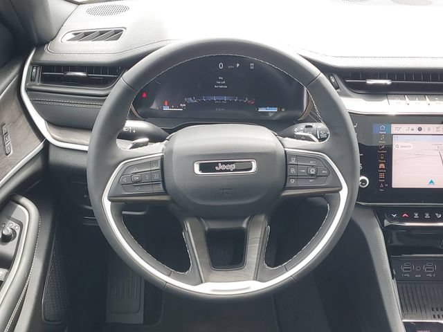 New 2026 Jeep Grand Cherokee Limited AWD/4WD image 14