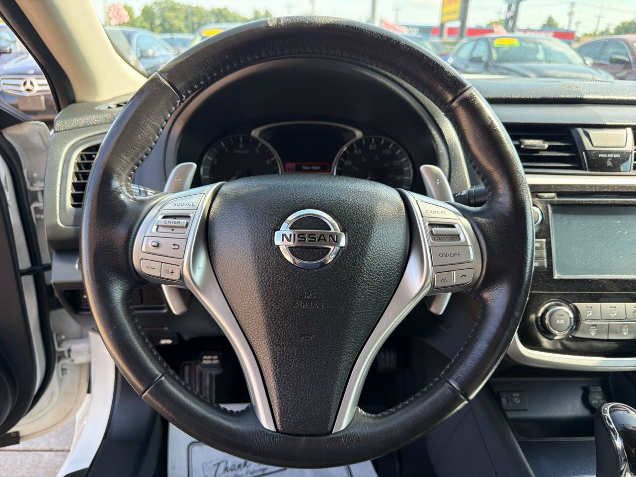 Used 2018 Nissan Altima 2.5 SR w/ SR Midnight Edition FWD image 12