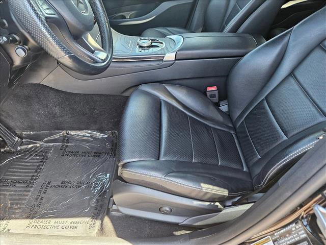 Used 2018 Mercedes-Benz GLC 300 4MATIC image 16