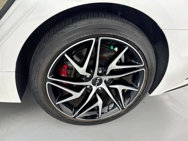 Used 2022 Kia Stinger GT-Line w/ Sun & Sound Package AWD/4WD image 5