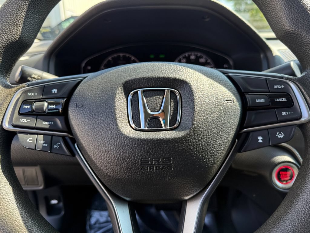 Used 2019 Honda Accord LX image 18