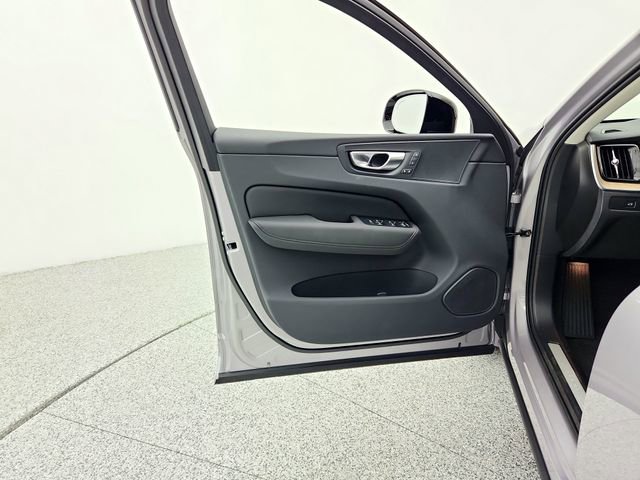 New 2026 Volvo XC60 B5 Plus w/ Protection Package Premier image 23