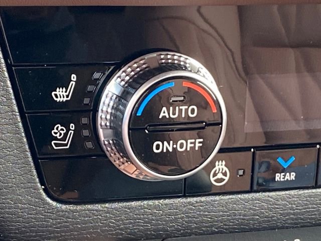 New 2026 Mitsubishi Outlander SEL image 20