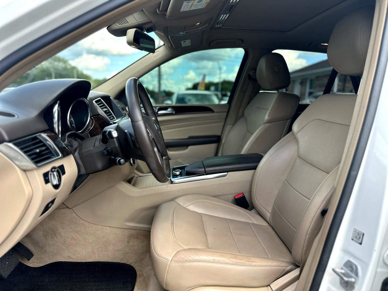 Used 2015 Mercedes-Benz ML 350 2WD image 11