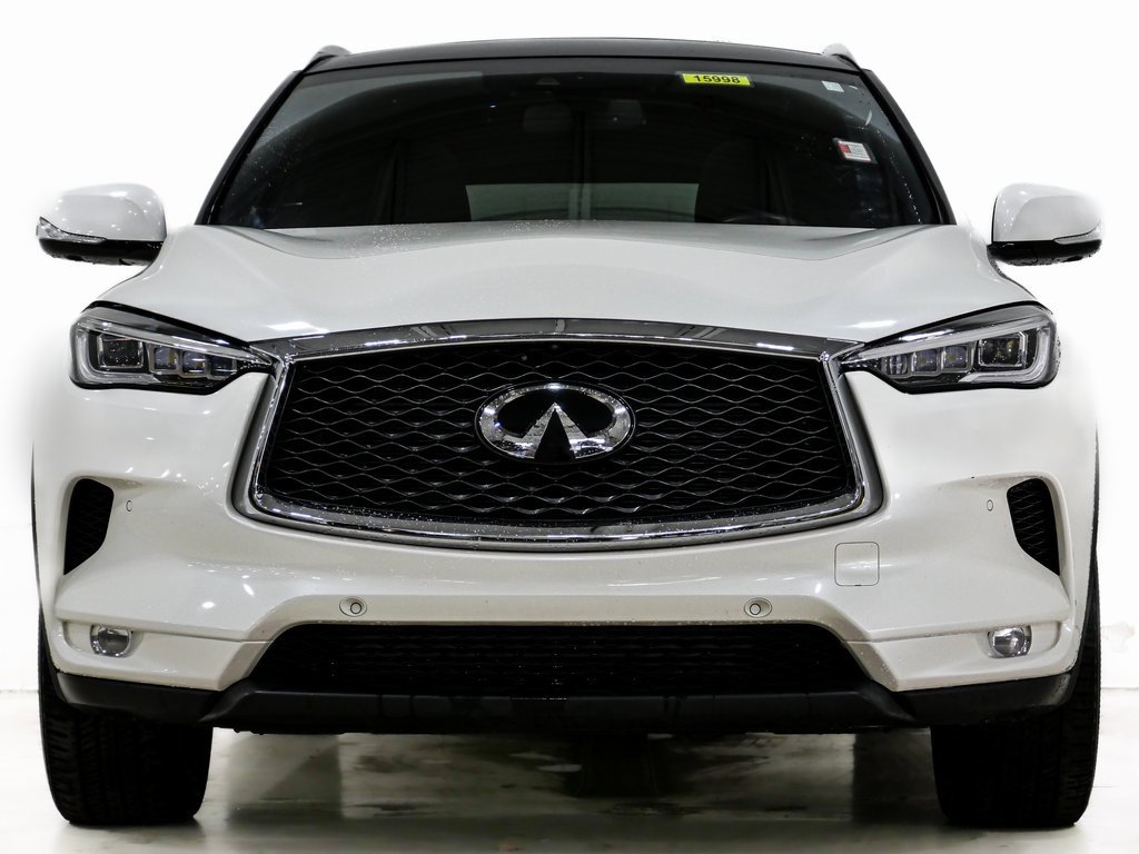 Used 2019 INFINITI QX50 Essential w/ Sensory Package image 2