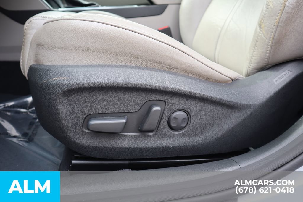 Used 2015 Hyundai Sonata Limited image 12