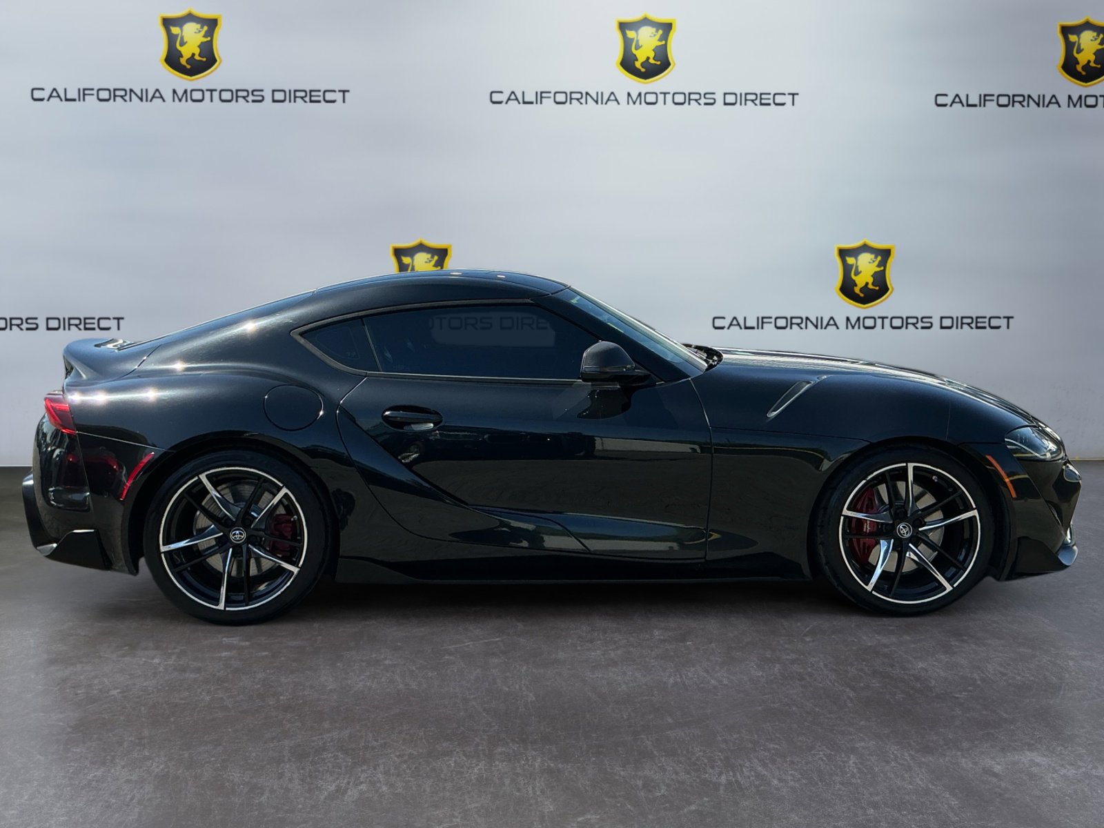 Used 2021 Toyota Supra Premium w/ Driver Assist Package RWD image 4