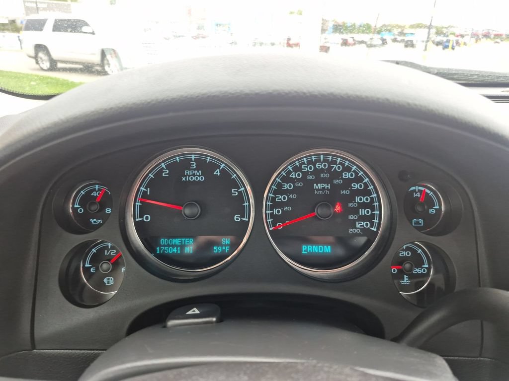 Used 2012 Chevrolet Avalanche LTZ AWD/4WD image 15