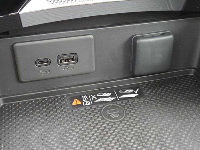 New 2026 Buick Envision Sport Touring image 9