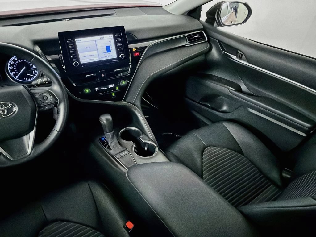 Used 2023 Toyota Camry SE FWD image 21