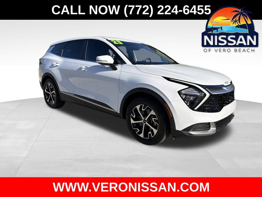 Used 2023 Kia Sportage EX image 1