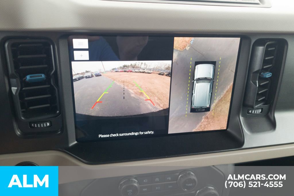 Used 2023 Ford Bronco Wildtrak image 26