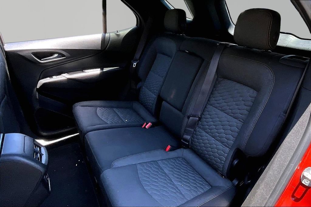Used 2020 Chevrolet Equinox LT w/ Driver Convenience Package FWD image 16