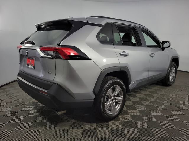 Used 2025 Toyota RAV4 XLE image 8