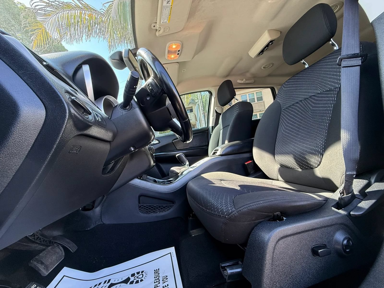 Used 2020 Dodge Journey SE w/ SE Popular Equipment Group FWD image 31