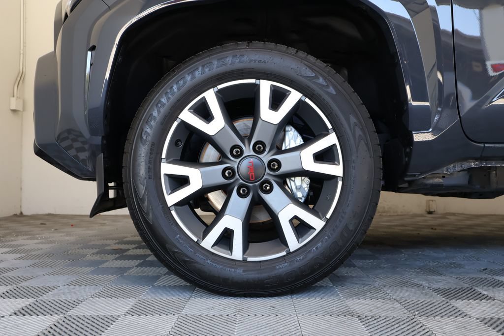 Used 2026 Toyota 4Runner TRD Sport AWD/4WD image 9