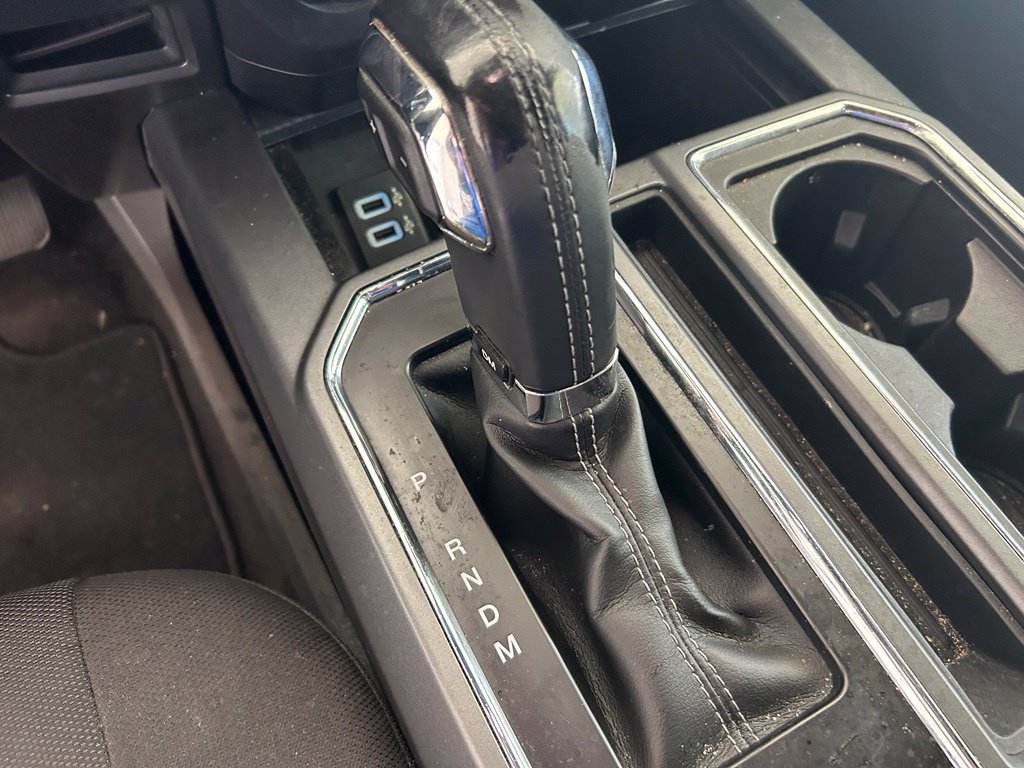 Used 2018 Ford F150 XLT w/ Equipment Group 302A Luxury RWD image 8