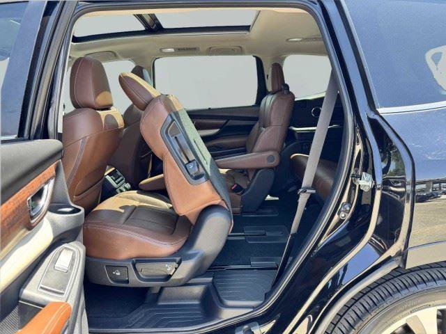 Used 2019 Subaru Ascent Touring AWD/4WD image 43