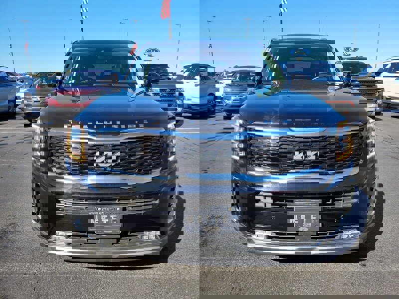 Used 2022 Kia Telluride SX image 2