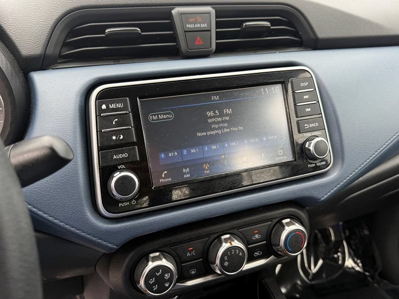 Used 2025 Nissan Versa SV FWD image 21