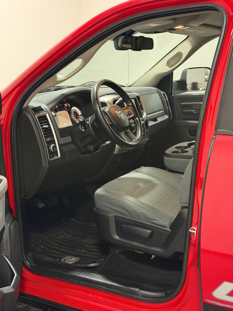 Used 2016 RAM 2500 Power Wagon w/ Luxury Group AWD/4WD image 8